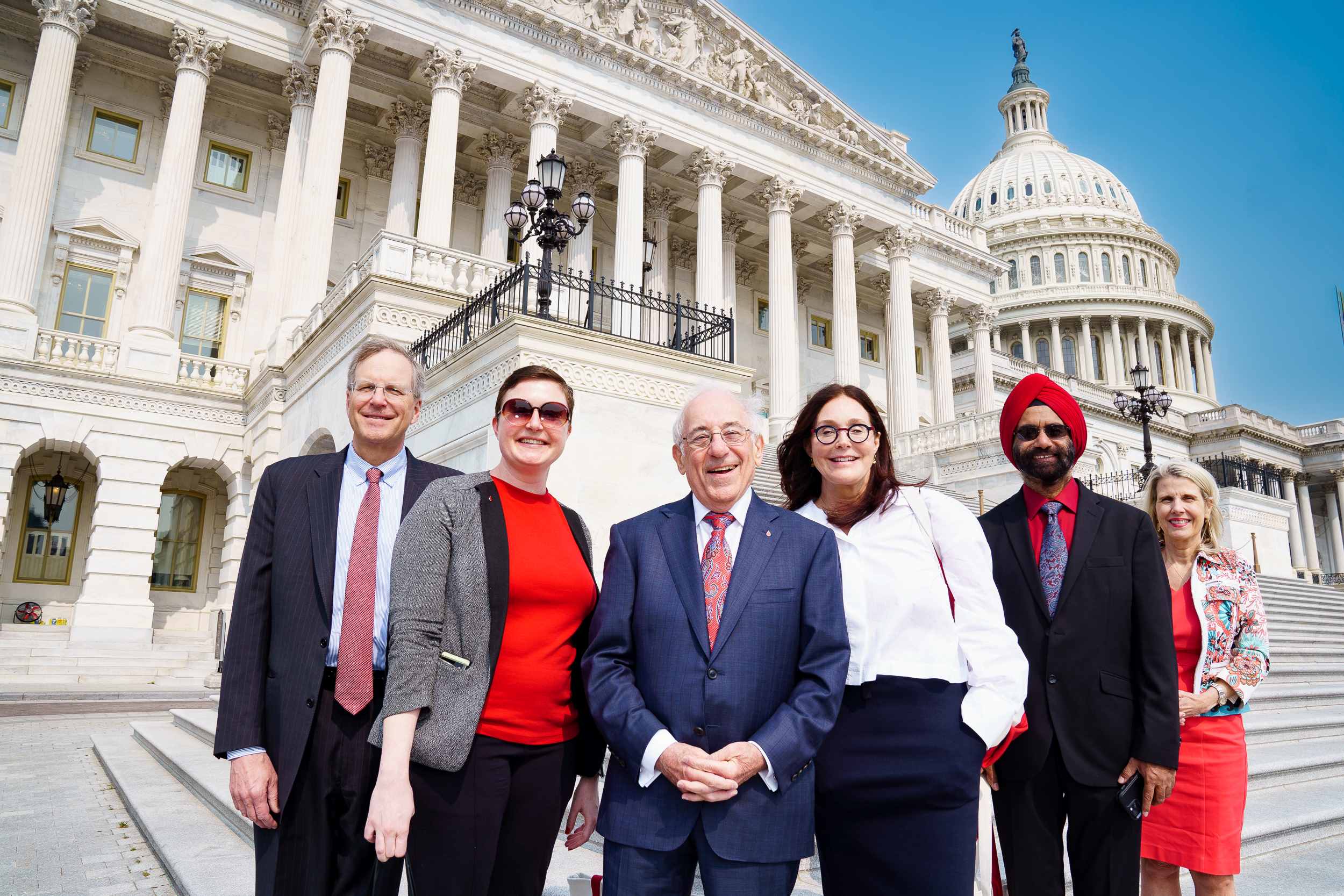 Advocates and LLS staff stand in front of the capitol in Washington, D.C.
