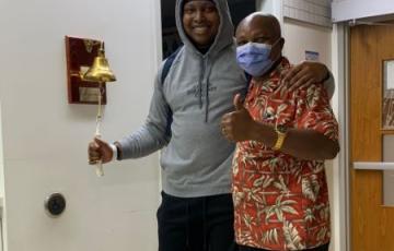 Hodgkin lymphoma, man, black, ringing bell